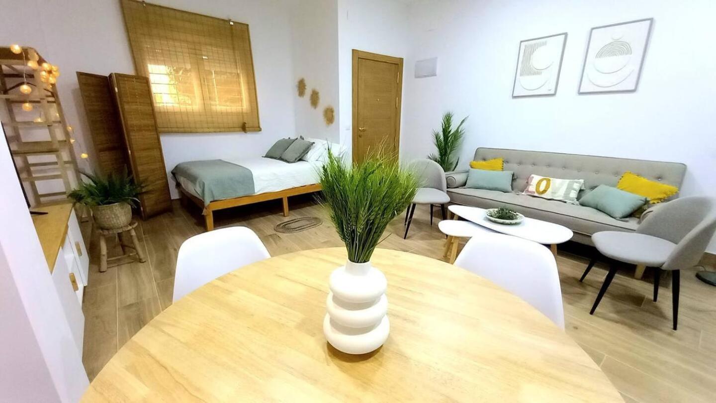 Coffee & Calm Triana Apartment Sevilla Eksteriør billede