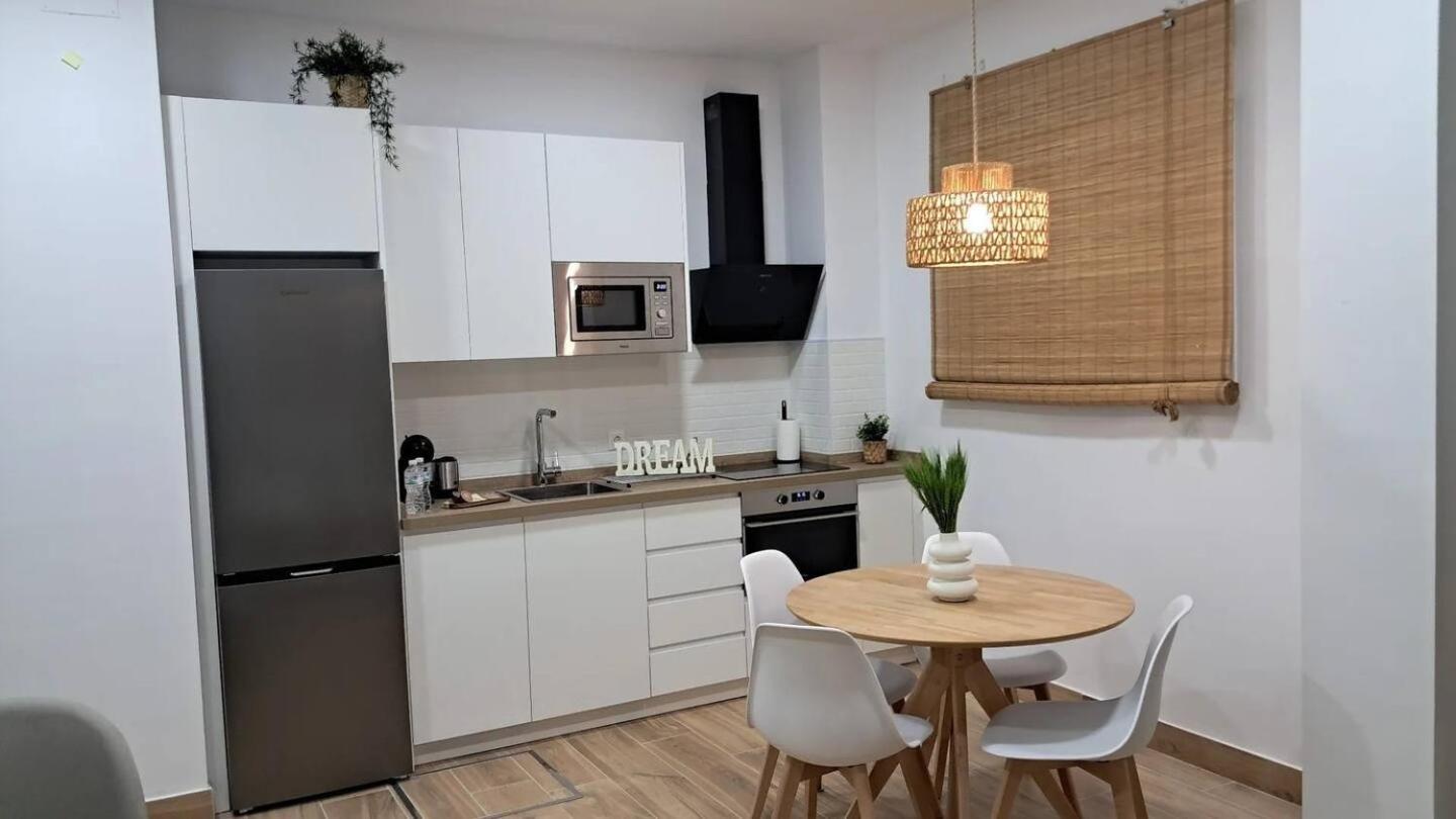 Coffee & Calm Triana Apartment Sevilla Eksteriør billede
