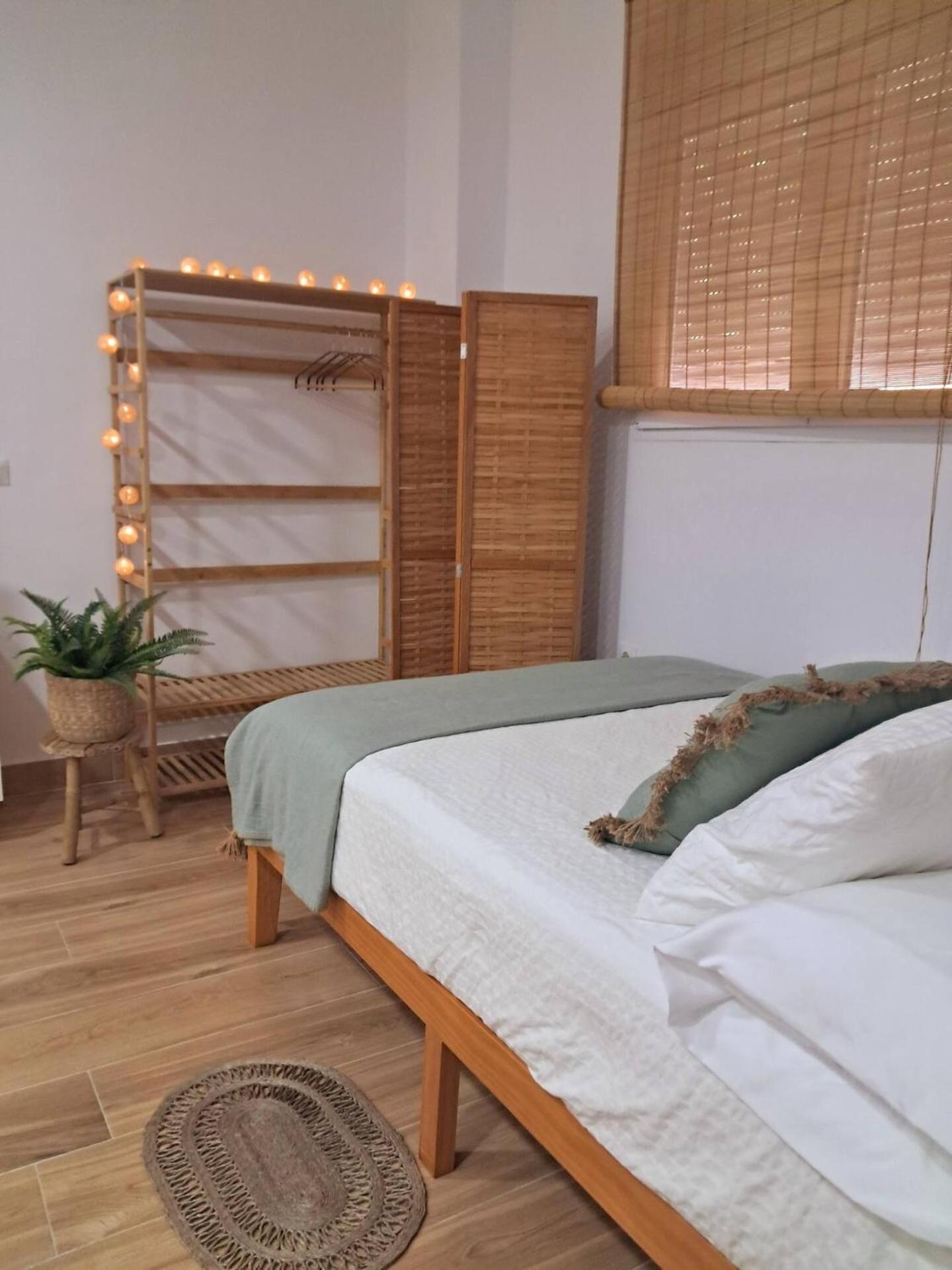 Coffee & Calm Triana Apartment Sevilla Eksteriør billede