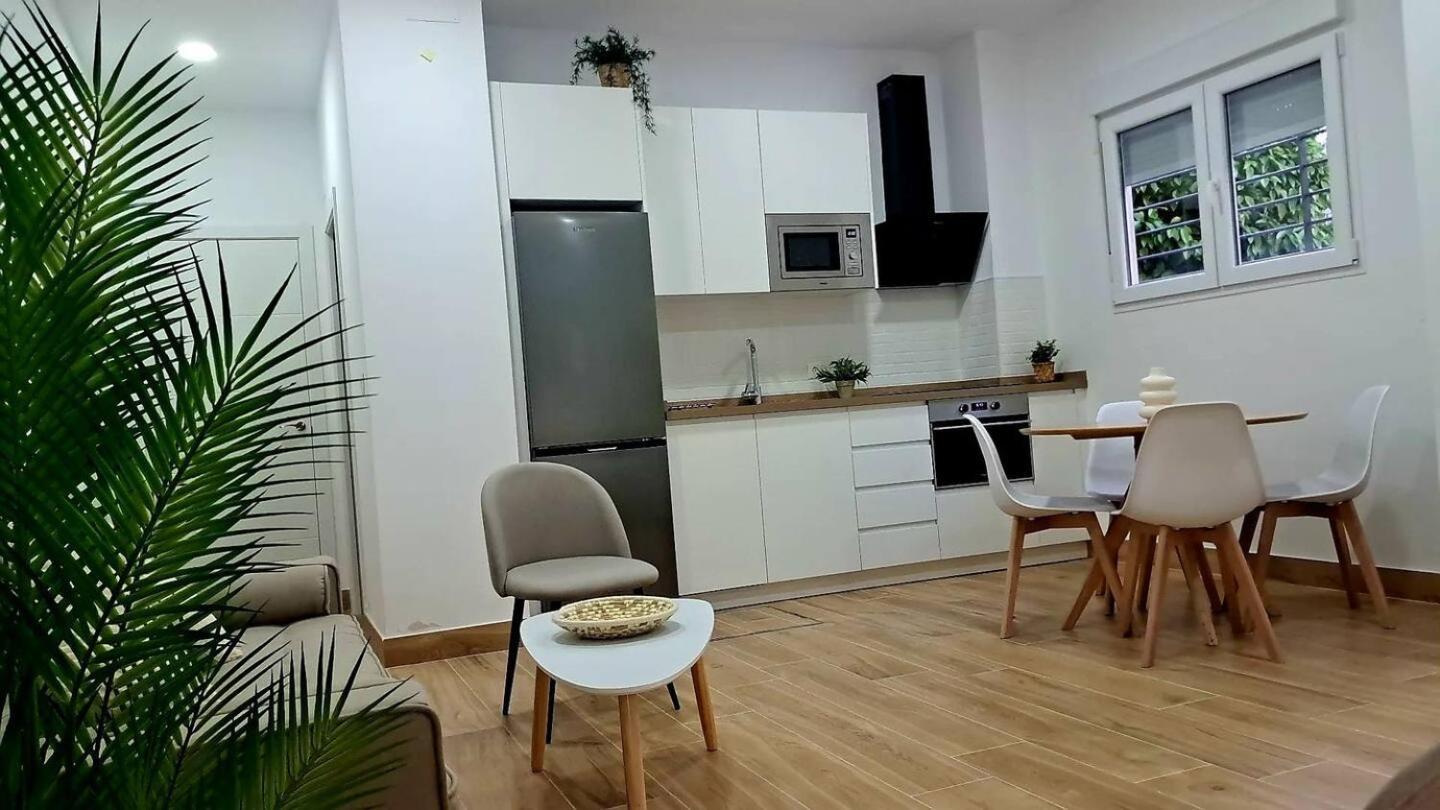 Coffee & Calm Triana Apartment Sevilla Eksteriør billede