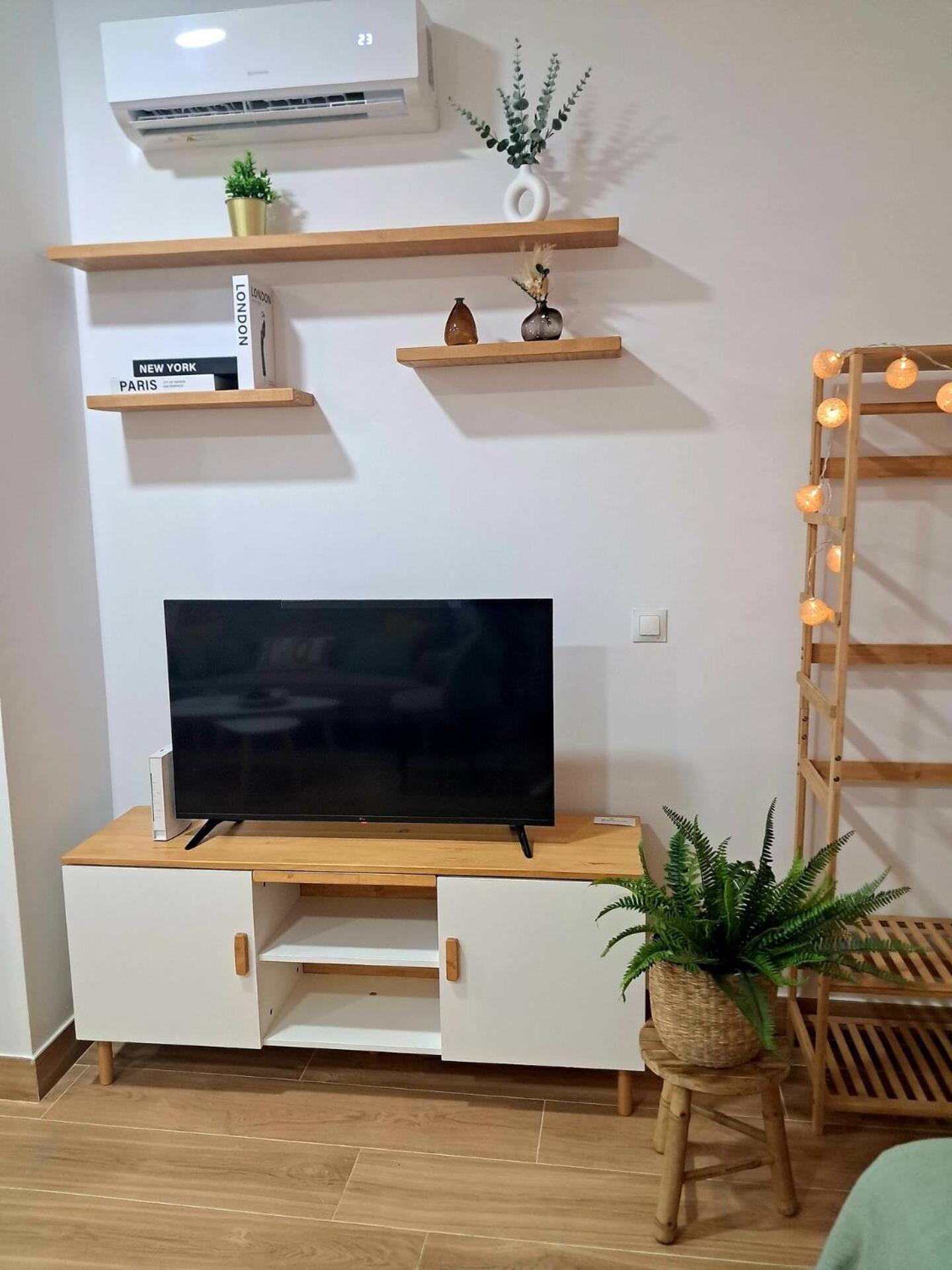 Coffee & Calm Triana Apartment Sevilla Eksteriør billede